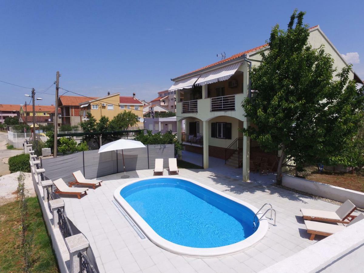 Villa Hacienda Mia With Pool And Yacuzzi, Free Parking à Zadar Chambre photo